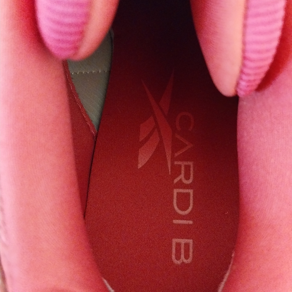 Pre-owned Reebok Cardi B Classic V2 - Picture 10 of 12
